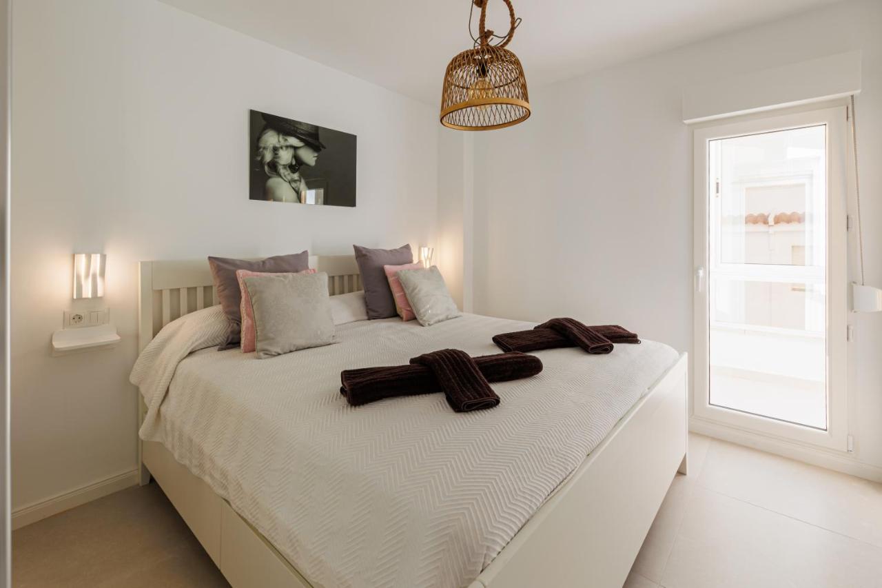 Laguna Beach Wohnung Mit Freiem Meerblick Torrox Dış mekan fotoğraf
