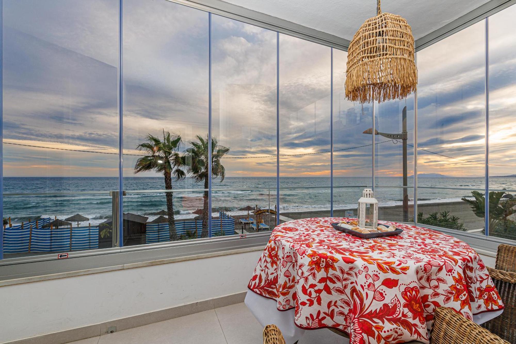 Laguna Beach Wohnung Mit Freiem Meerblick Torrox Dış mekan fotoğraf