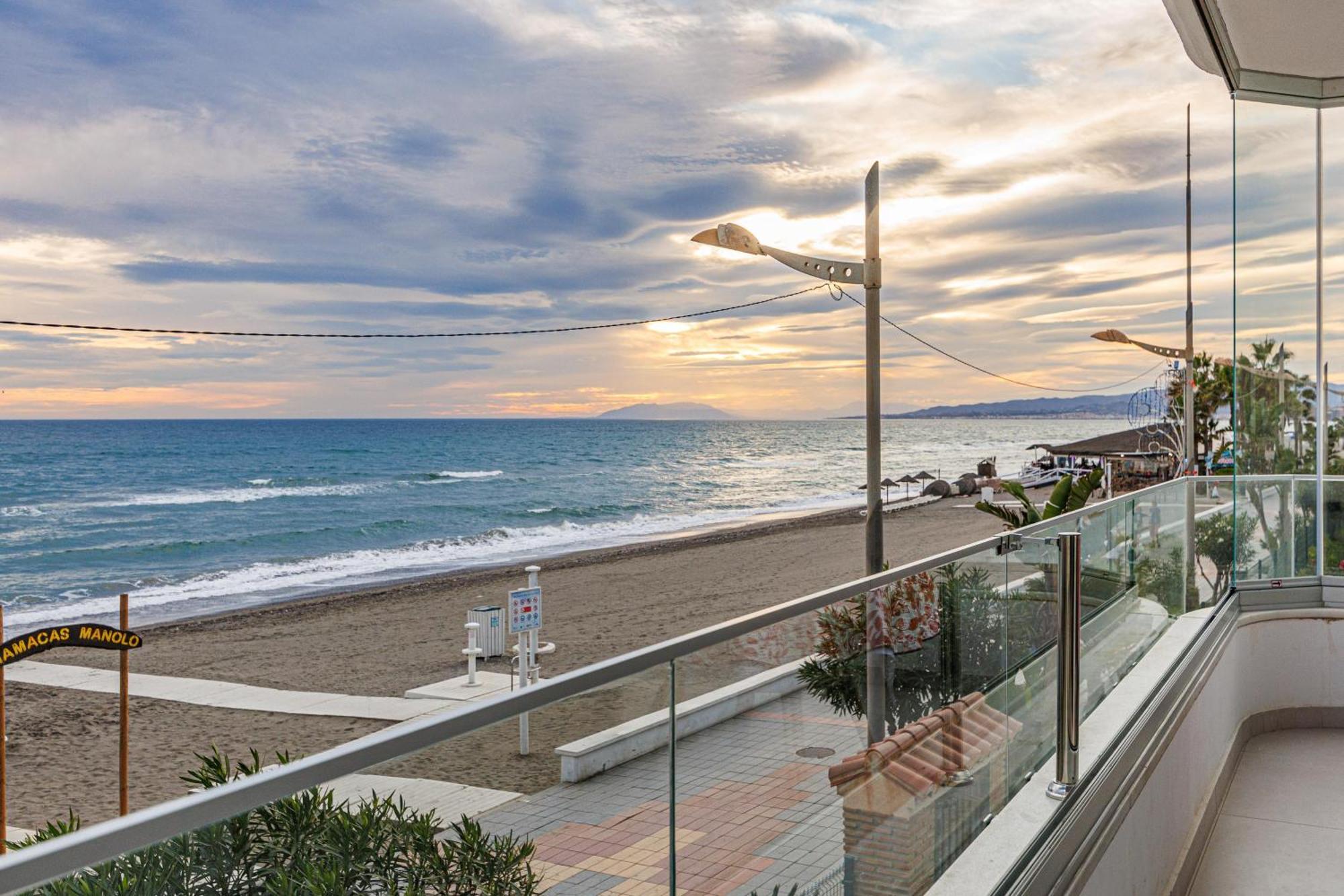 Laguna Beach Wohnung Mit Freiem Meerblick Torrox Dış mekan fotoğraf
