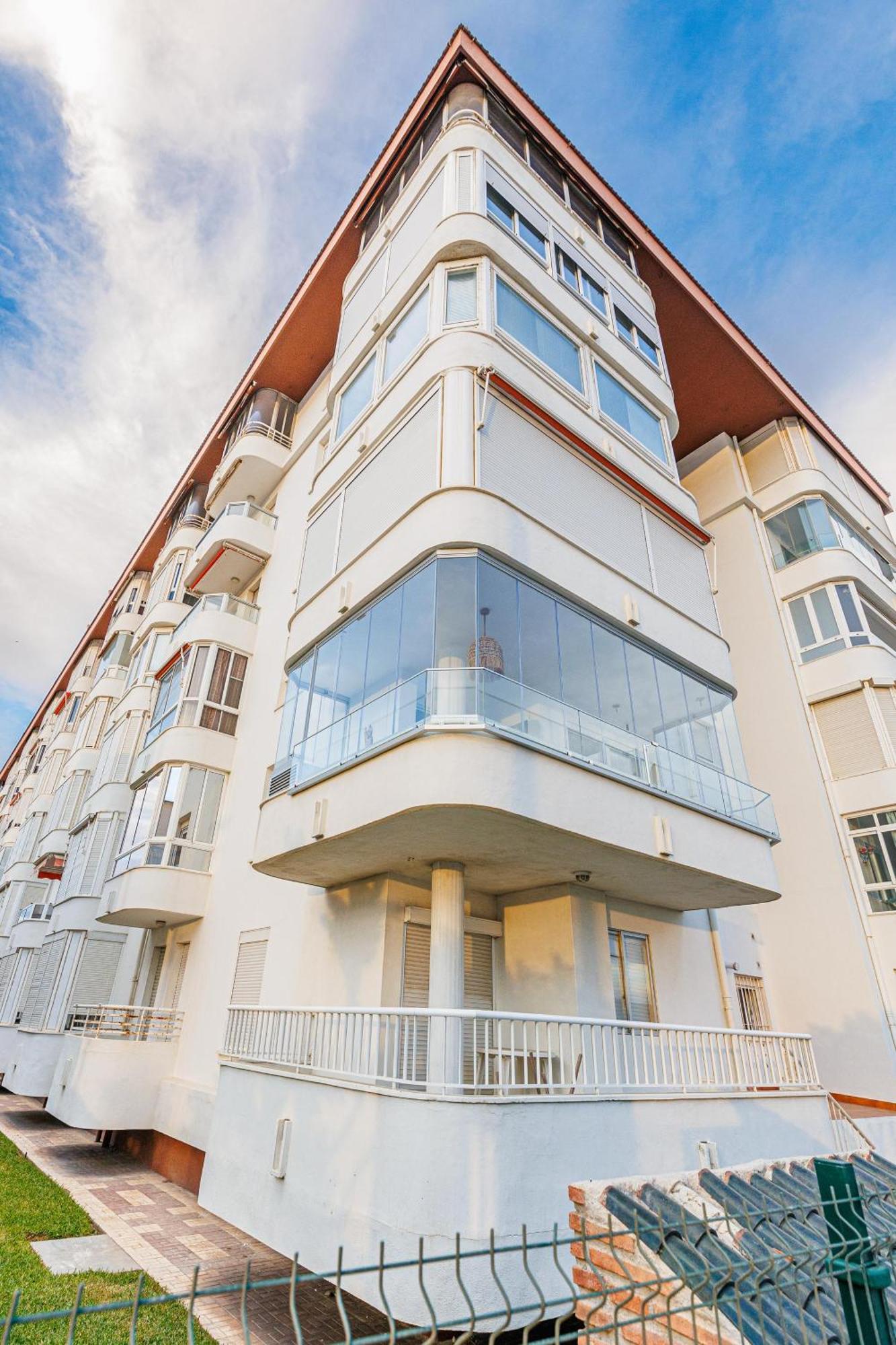 Laguna Beach Wohnung Mit Freiem Meerblick Torrox Dış mekan fotoğraf